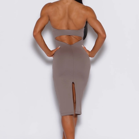 UNFORGETTABLE DRESS - Picture 8 of 9